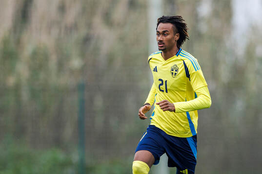 Jonah Kusi Asare of Sweden