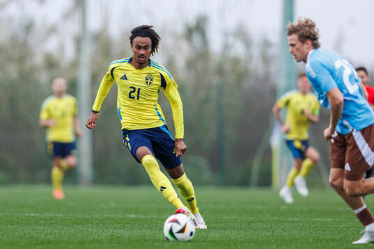 Jonah Kusi Asare of Sweden