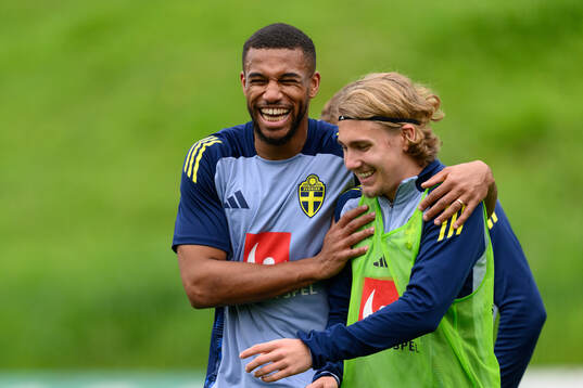 Isak Hien and Sebastian Nanasi of the Swedish men's