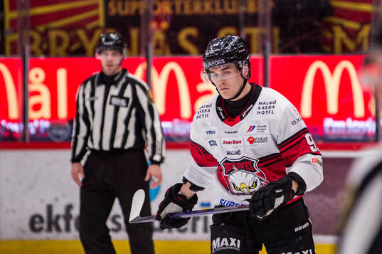 Malmö Redhawks Axel Sundberg deppar