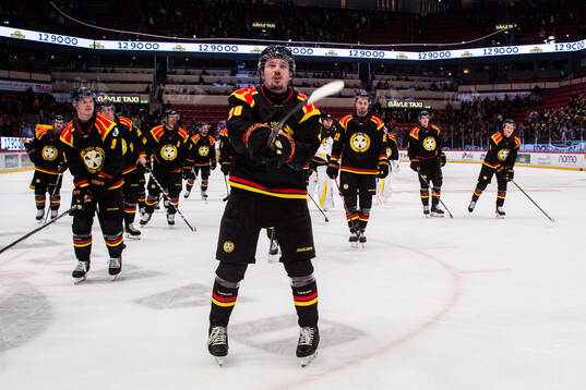 Brynäs Johannes Kinnvall jublar