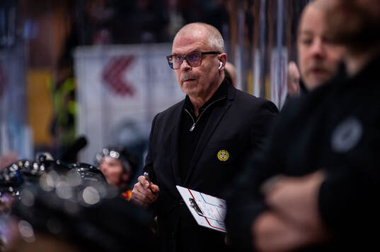 Brynäs assisterande tränare Anders Carlsson
