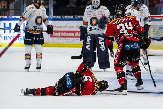 Luleås Isac Hedqvist har ont