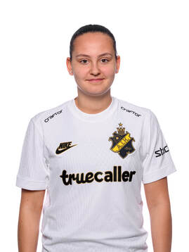 Janelle Yilmaz