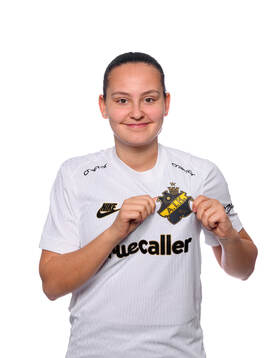 Janelle Yilmaz