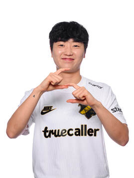 Son Hwa-Yeon