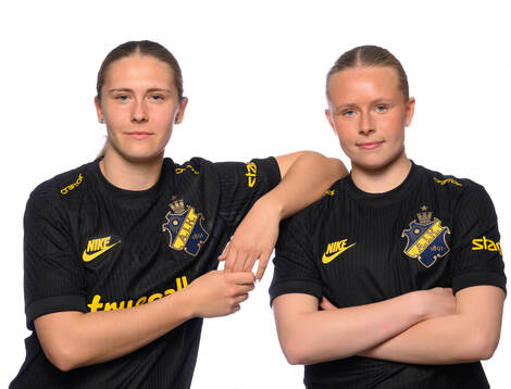 Aleksandra Bogucka och Nova Selin