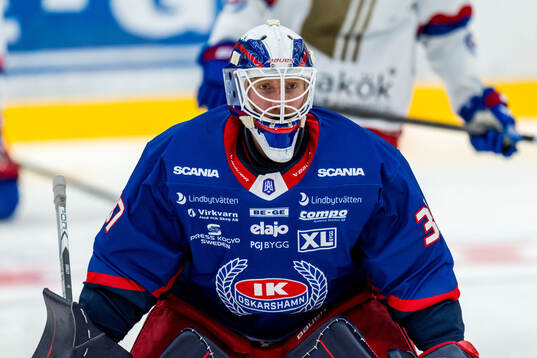 Oskarshamns målvakt Evan Cowley