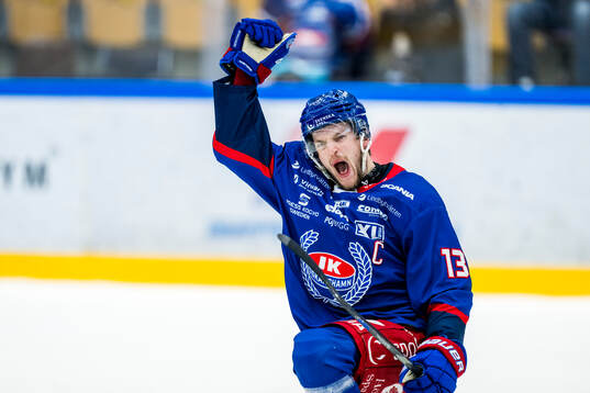 Oskarshamns Rasmus Bengtsson jublar