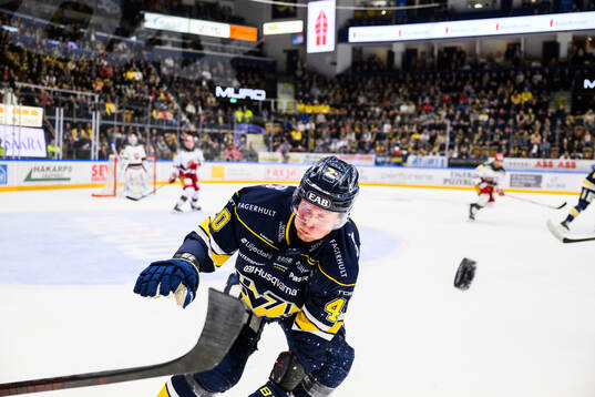 HV71s Oskar Stål-Lyrenäs