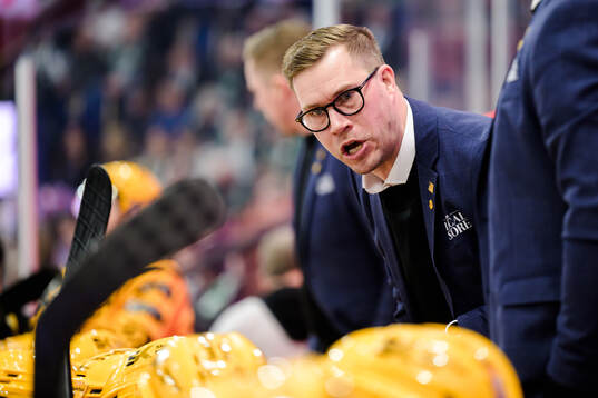 Skellefteås assisterande tränare Andreas Falk