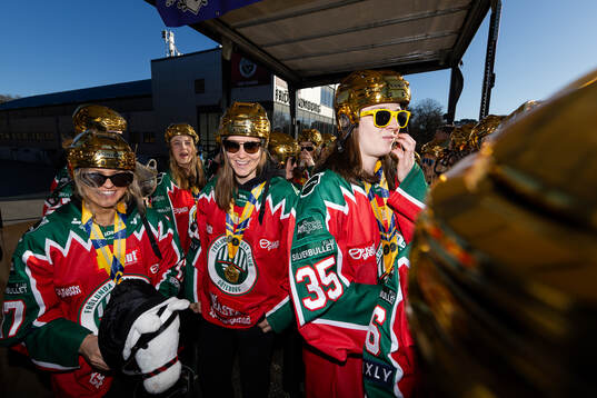 Frölundas Sofie Lundin, Andrea Dalen och målvakt