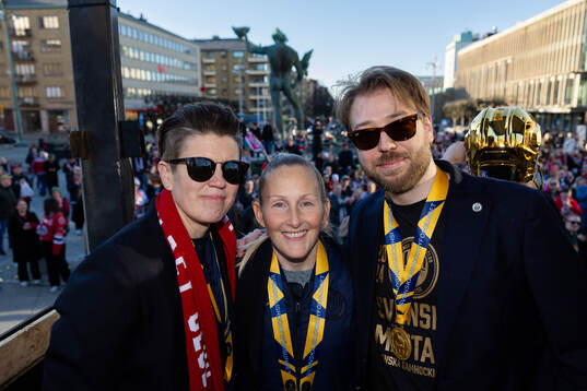 Frölundas tränare Erika Holst, sportchef Kim Martin