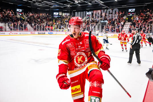 Kalmars Henrik Nilsson jublar