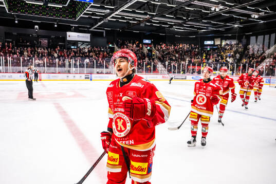 Kalmars Albin Nilsson jublar
