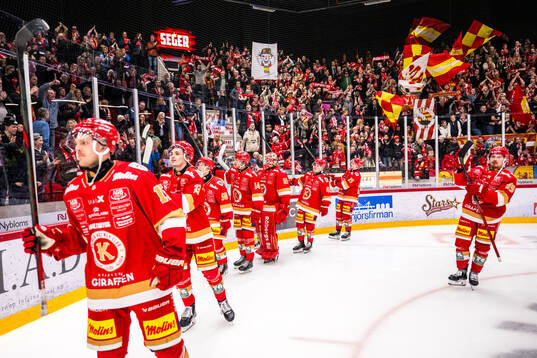 Bläddra bland fler bilder av Ishockey, Hockeyallsvenskan, Kvartsfinal 3, Kalmar - Södertälje