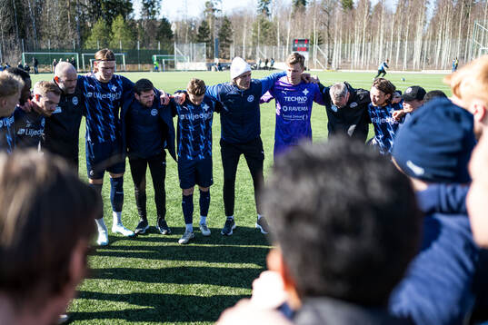 Värnamos tränare Ferran Sibila Pont och tränare Robin