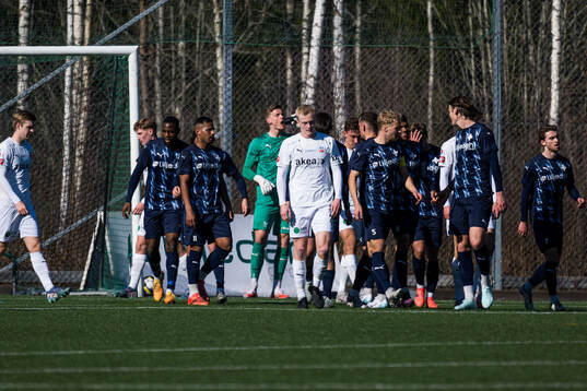 Helsingborgs Oscar Aga deppar