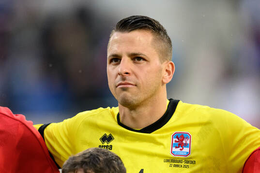 Goalkeeper Anthony Moris of Luxembourg at lineup