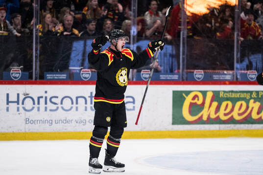 Brynäs Victor Söderström jublar