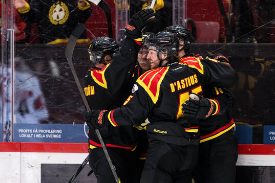 Brynäs Jakob Silfverberg jublar