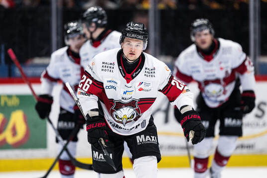 Malmö Redhawks Teemu Kivihalme jublar