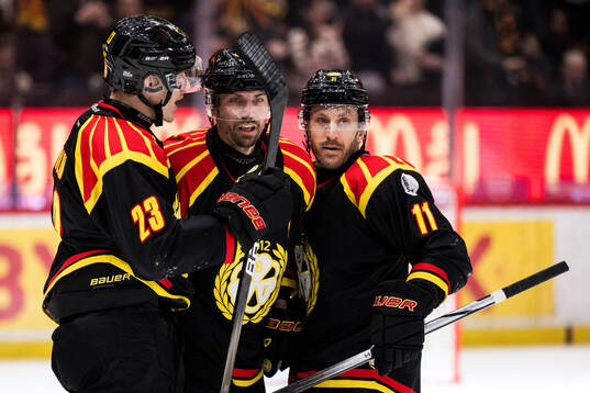 Brynäs Anton Rödin, Oskar Lindblom och Jordan Schroeder