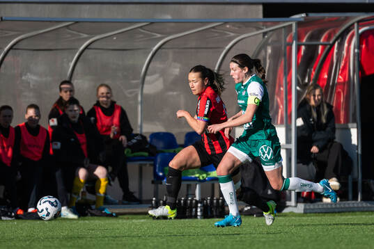 Brommapojkarnas Tuva Ölvestad och Alingsås Tove Lorén