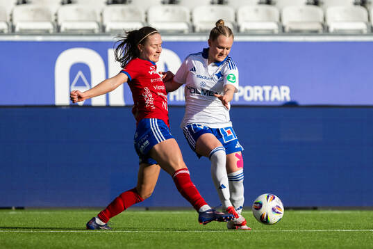Vittsjös Amanda Altheden och IFK Norrköpings Dana Leskinen