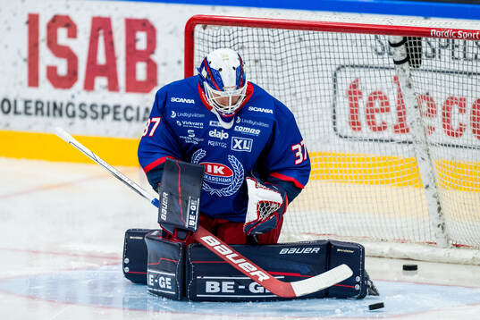 Oskarshamns målvakt Evan Cowley