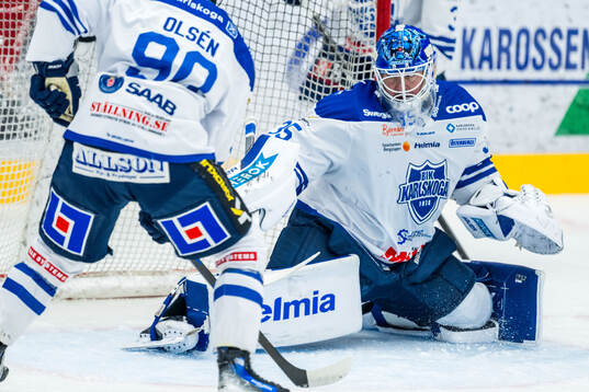 Karlskogas målvakt Lars Volden