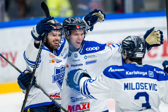 Karlskogas Kalle Jellvert jublar