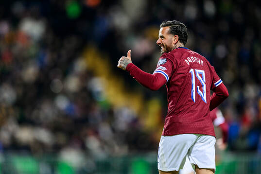 Aron Dønnum of Norway celebrates