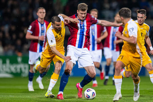 Vladislav Baboglo of Moldova and Alexander Sørloth of