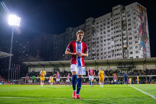 Martin Ødegaard of Norway at half-time