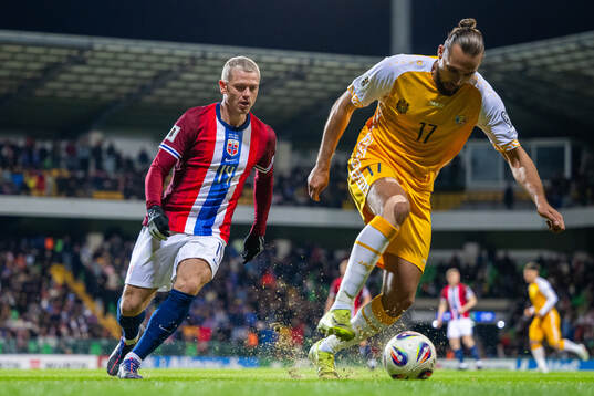 Julian Ryerson of Norway and Virgiliu Postolachi of Moldova