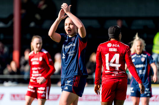 Rosengårds Oona Sevenius jublar