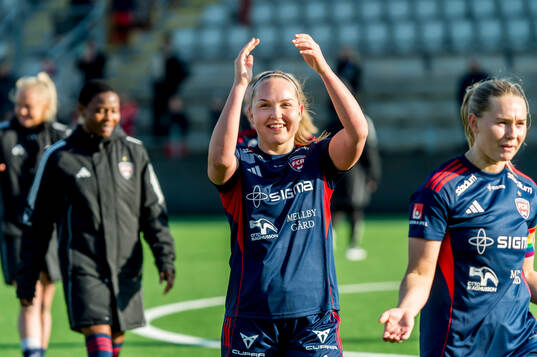 Rosengårds Oona Sevenius jublar