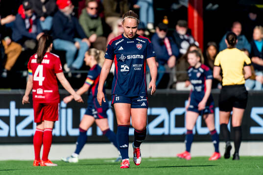 Rosengårds Oona Sevenius deppar
