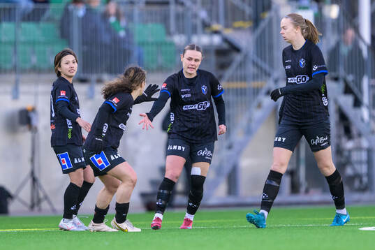 Växjö DFFs Maja Bodin jublar