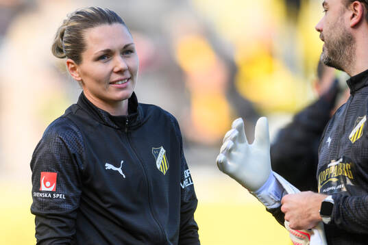 Häckens målvakt Jennifer Falk