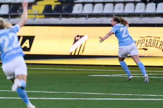 Malmös Sara Kanutte Fornes jublar