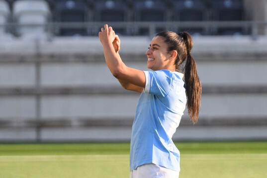 Malmös Inés Belloumou jublar