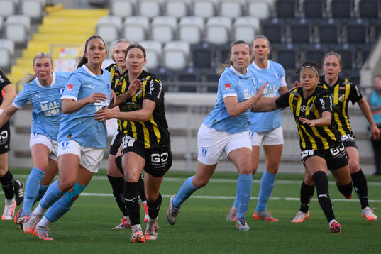 Malmös Izzy D Aquila och Häckens  Tabby Tindell