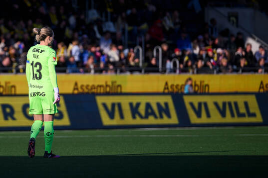 Häckens målvakt Jennifer Falk