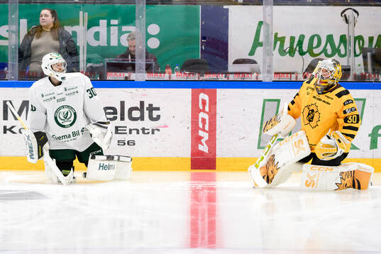 Färjestads målvakt Jörgen Hanneborg och Skellefteås