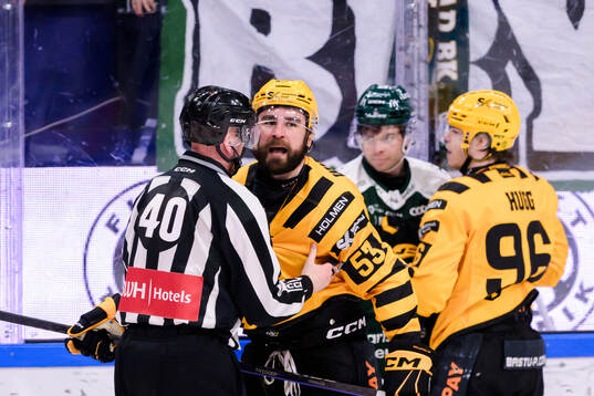 Skellefteås Luke Witkowski och Färjestads Viktor Lodin