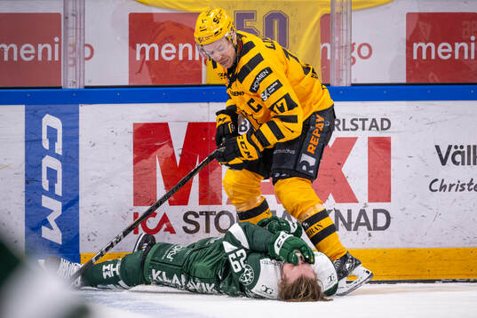 Skellefteås Pär Lindholm och Färjestads Oskar Steen