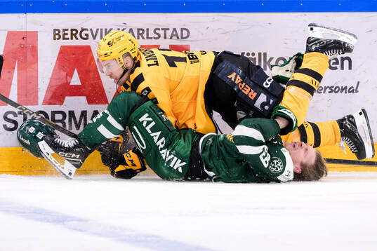 Skellefteås Pär Lindholm och Färjestads Oskar Steen