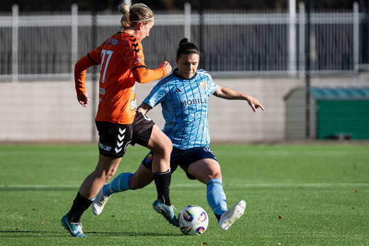 Kristianstads Viktoria Persson och Djurgårdens Alexsandra